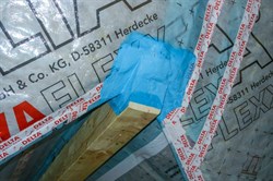 DELTA-LIQUIXX R 1696